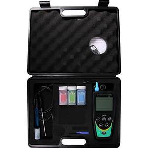 Oakton pH 100 Portable pH Meter Kit with Case, pH and Temperature Probes, and Solutions - WD-35613-27