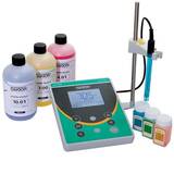 Oakton pH 550 Benchtop pH Meter Kit with Probe, Stand, and pH Buffers - WD-35419-28