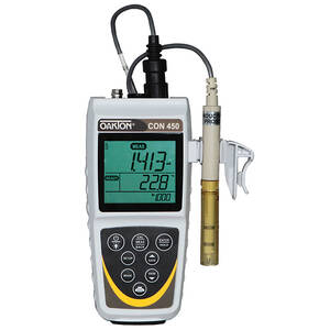 Oakton CON 450 Portable Waterproof Conductivity Meter with Probe with NIST Certificate - WD-35608-34