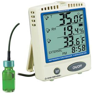Digi-Sense Traceable Refrigerator/Freezer Digital Thermometer with Memory Card and Calibration - 37803-84