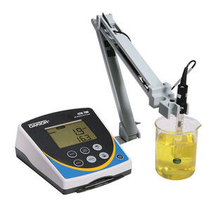 Oakton Ion 700 Meter with Double-junction Glass, Refillable pH Electrode, ATC Probe, and Stand, 110/220 VAC 50/60 Hz - WD-35419-20