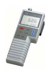 Jenco pH/Conductivity/Salinity/mV/Temp. Handheld Meter with RS-232 - 6350N