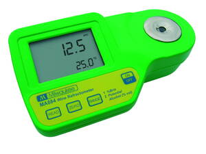 Milwaukee MA884-BOX Digital Refractometer for Wine and Grape Product Measurements